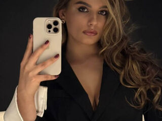 webcamgirl chat TaHillmer