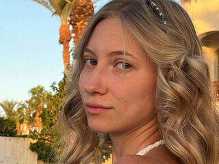 camgirl video chat room TainaTatge