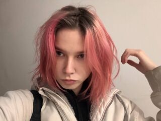 cam girl playing with sextoy TalithaLustis