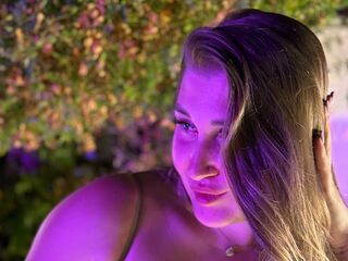 free adult cam TarahZullo