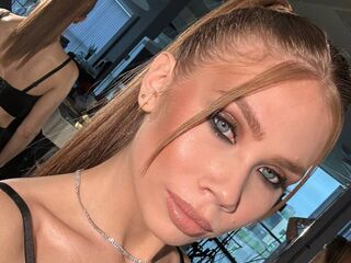 kinky webcam show TawnyaCarwell