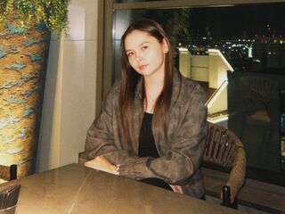 camgirl showing tits TericaLitten