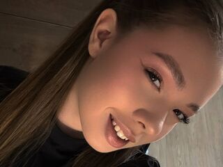 closeup web cam TessaSun