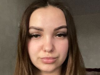 girl webcam TwilaKohel