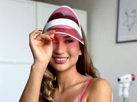 hot cam girl fingering shaved pussy WilonaDrudge